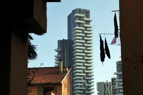 Ausstellung Grattanuvole. Ein Jahrhundert Wolkenkratzer in Mailand
