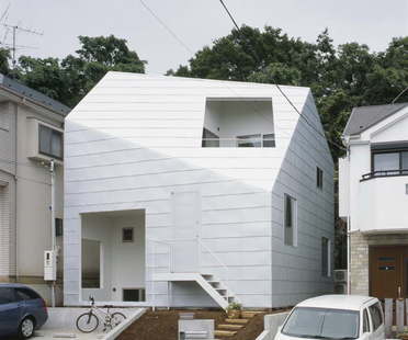 Tetsuo Kondo Architects Wohnhaus mit Garten in Yokohama Japan

