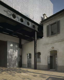 Eröffnung des neuen Sitzes der Prada-Stiftung in Mailand nach einem Entwurf von OMA
