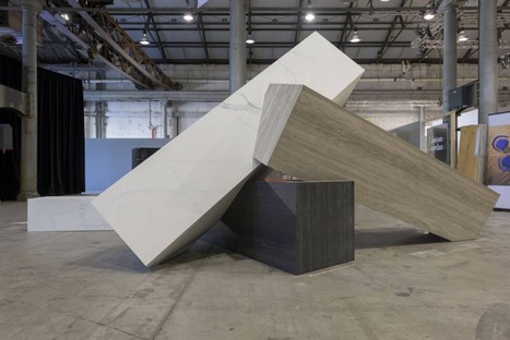 Thomas Coward Studio + Installation Artedomus The Pipers Maximum bei Sidney Indesign
