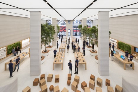 Foster + Partners Apple Flaghship Store Regent Street London 
