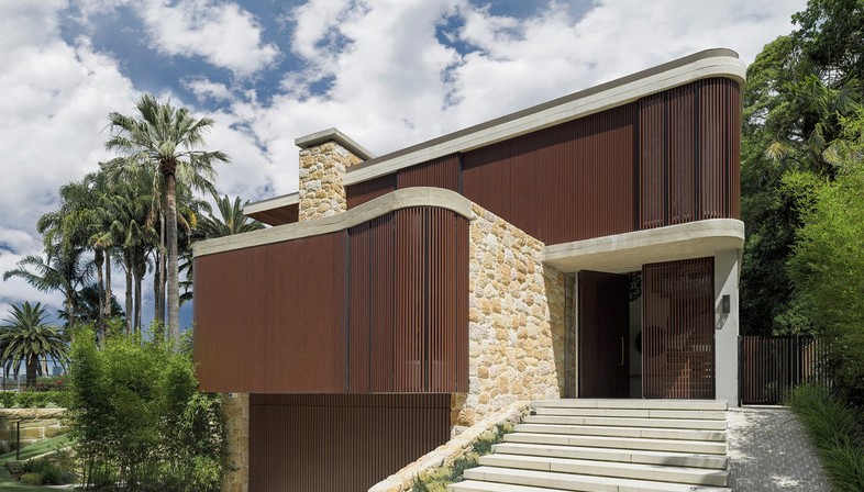 Luigi Rosselli Architects Sticks & Stones Home
