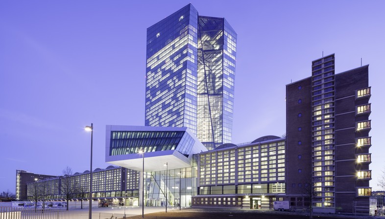 COOP HIMMELB(L)AU Sitz der EZB in Frankfurt
