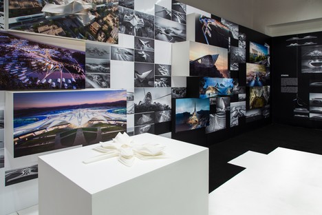 Ausstellung Zaha Hadid Architects: Unbuilt in der Jaroslav Fragner Gallery Prag
