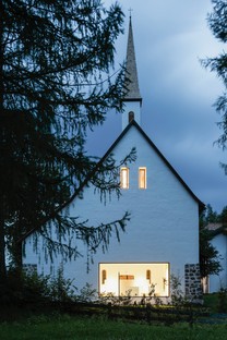 Messner Architects Waldkirche in Lichtenstein am Ritten
