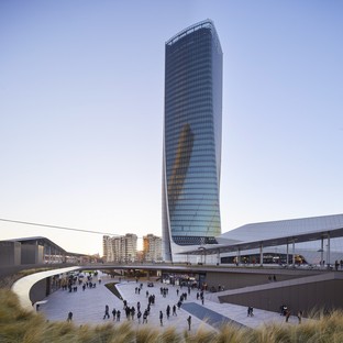 Zaha Hadid Architects CityLife Shopping District Mailand
