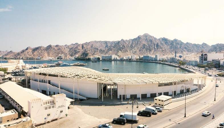 Snøhetta hat den Muttrah Fish Market im Oman fertiggestellt
