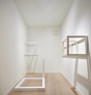 Ausstellung Sol LeWitt Between the Lines und die Architektur
