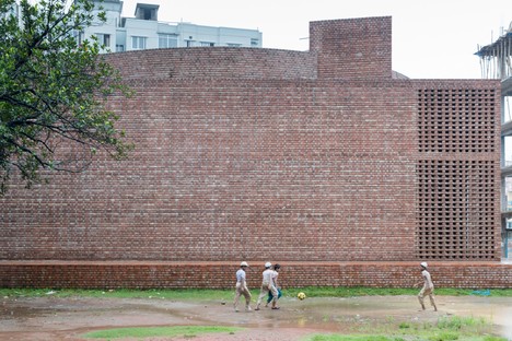 Eine Ausstellung und ein Buch über die Architektur in Bangladesh
