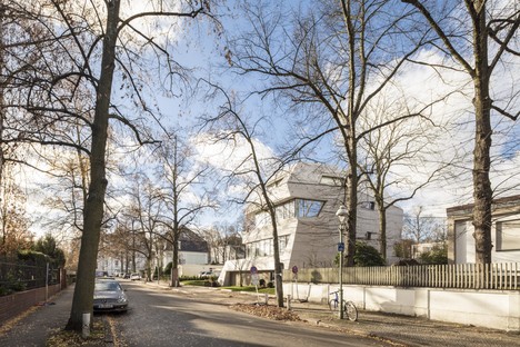 GRAFT Villa M Einfamilienhaus in Berlin

