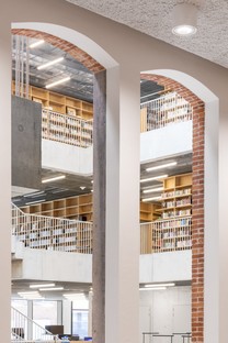 KAAN Architecten Utopia Bibliothek und Akademie der Darstellenden Künste in Aalst Belgien
