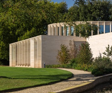 Niall McLaughlin Architects The Sultan Nazrin Shah Centre Oxford