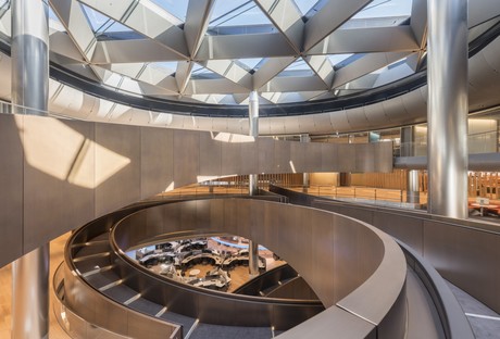 RIBA Stirling Prize 2018 an Bloomberg di Foster + Partners 
