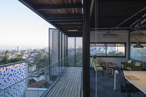 Reinach Mendonça Arquitetos und SuperLimão Studio für Girassol Building Sao Paulo Brasilien 