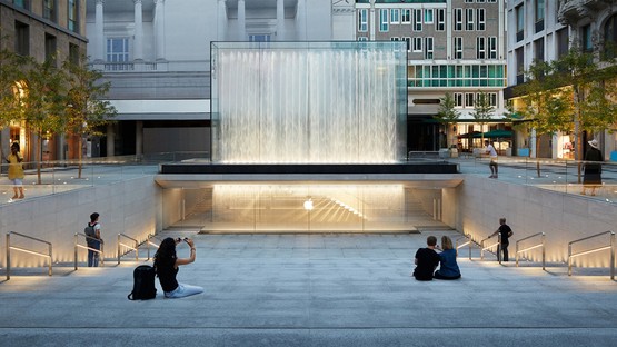 Gewerbliche Architektur, die Gewinner des Prix Versailles in Paris verkündet.
