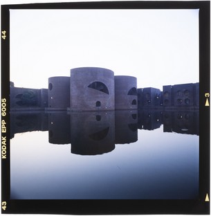 Ausstellung Die Architektur von Louis Kahn in den Fotografien von Roberto Schezen
