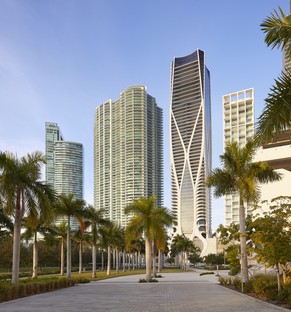 Zaha Hadid Architects One Thousand Museum ein Wolkenkratzer mit Exoskelett in Miami
