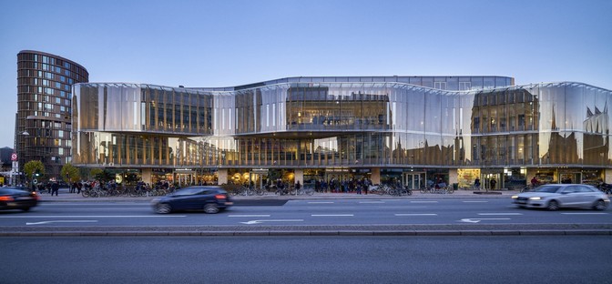 Pei Cobb Freed & Partners eine neue Architektur in den Gärten Kopenhagens Tivoli Hjørnet 
