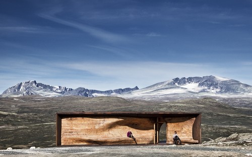 Ausstellung im Aedes Architecture Forum: Arctic Nordic Alpine – Im Dialog mit der Landschaft. Snøhetta

