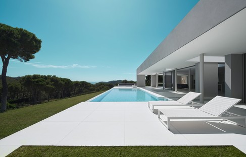 Wohnen vor dem Mittelmeer Costa Brava House von Mathieson Architects 


