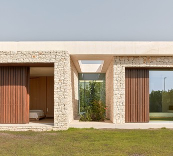 Ramón Esteve Studio baut einen Mikrokosmos im Einklang mit der Natur - Casa Madrigal