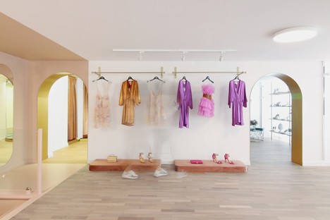 PuccioCollodoro Architetti: ein Minimal Pop-Projekt für den Flagship Store von Melania Caruso