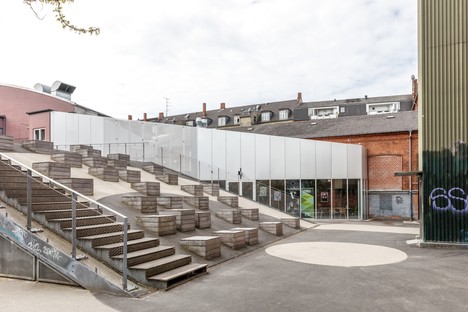 EFFEKT Architects ein Foyer für Amager Bio und ZeBU Theater Kopenhagen 
