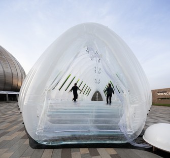 ecoLogicStudio hat Air Bubble und BioFactory bei COP26 Glasgow vorgestellt
