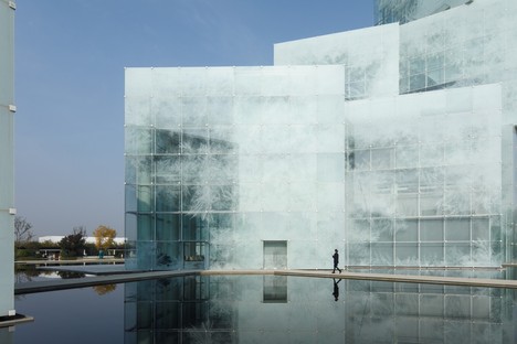 Zone of Utopia + Mathieu Forest Architecte Ice Cubes Xinxiang Cultural Tourism Center
