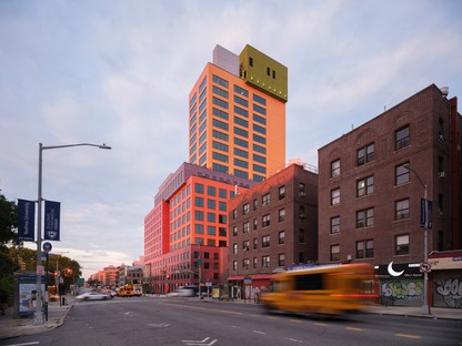 MVRDV Radio Hotel and Tower ein farbenfrohes neues Wahrzeichen für Upper Manhattan

