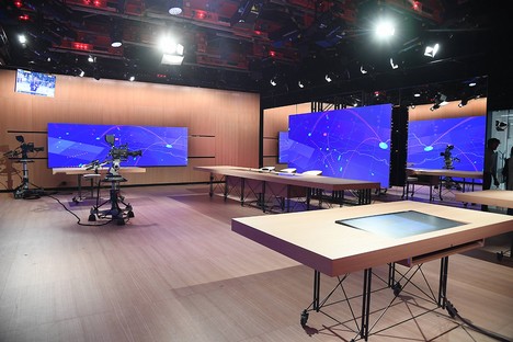 Renzo Piano und Alvisi Kirimoto Innenarchitektur der Fernsehstudios Rai News 24

