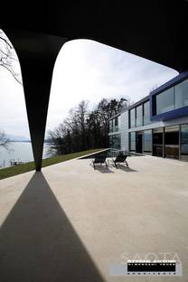 Architektur der Texturen und Materialien am Genfer See
