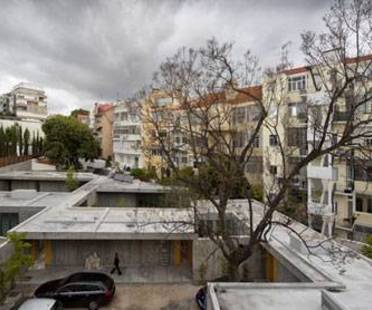Ricardo Bak Gordon, 2 HOUSES IN SANTA ISABEL, Lissabon
