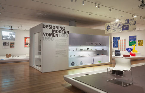 Ausstellung Designing Modern Women, 1890–1990 MoMA New York
