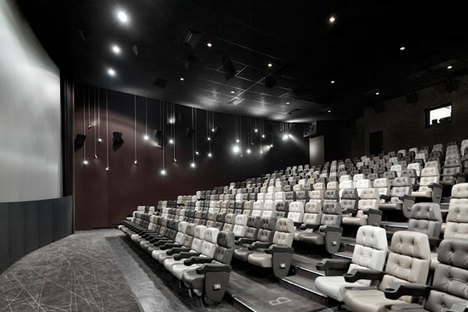 One Plus Partnership Cine Times Interior für ein Kino
