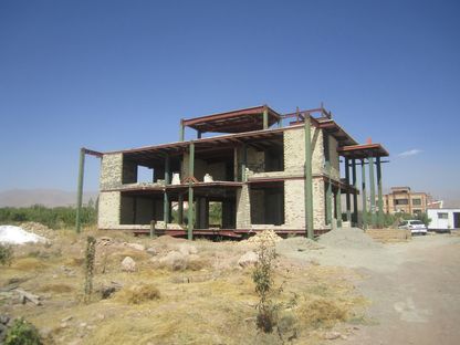 Kouhsar Villa von Nextoffice: Haussanierung in Kordan, Iran
