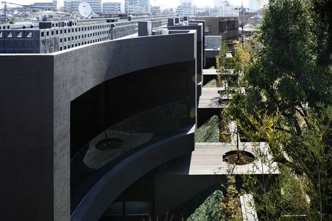 ARTechnic architects progetta Breeze, Wohnhaus mit Büro in Tokyo
