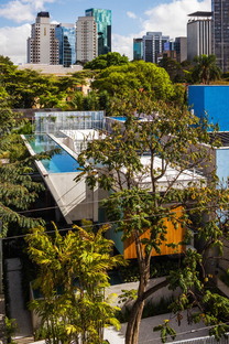 spbr arquitectos: Wochenendhaus in Saõ Paulo
