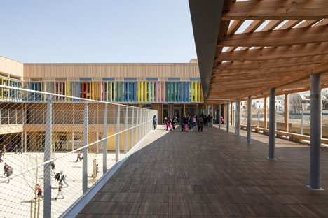 r2k architectes: Groupe scolaire Pasteur in Limeil-Brévannes
