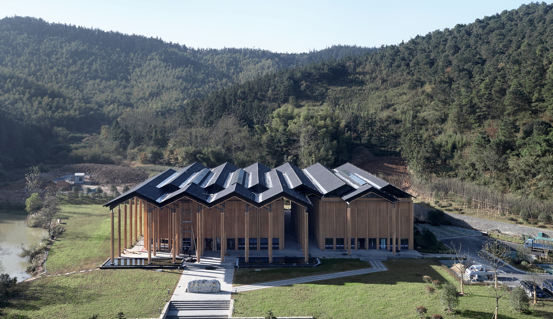 AZL Architects: Shitang Village Internet Conference Center, China
