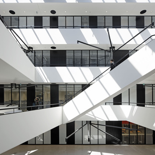 Dominique Perrault: Sanierung des ME-Gebäudes an der EPFL Lausanne
