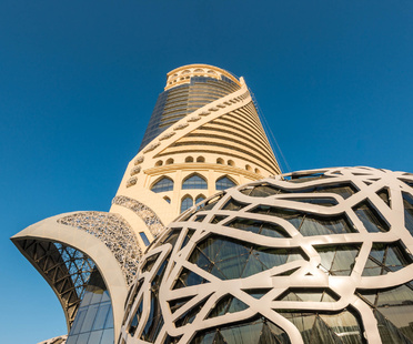 South West Architecture mit FMG: Mondrian Doha in Qatar