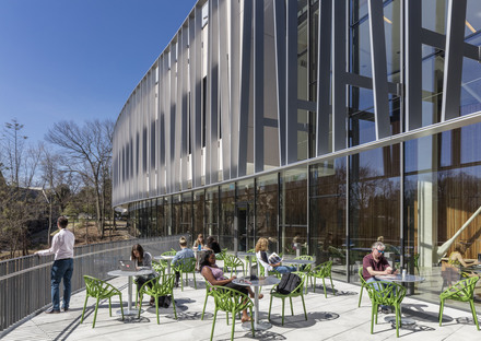 Ennead Architects: Bridge for Laboratory Sciences in Poughkeepsie
