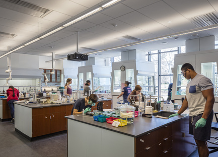 Ennead Architects: Bridge for Laboratory Sciences in Poughkeepsie
