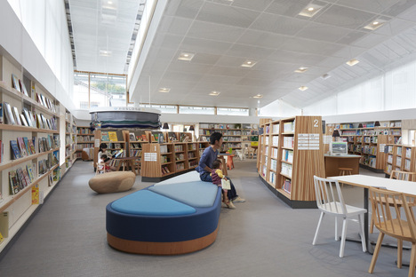 Takao Shiotsuka Atelier: Stadtbücherei in Taketa, Japan
