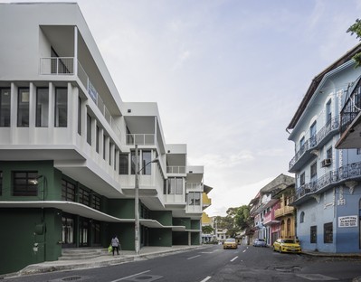 Sketch: Renovierung des Wohnhauses La Moderna in Panama
