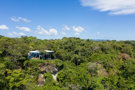 Victor Cañas: Casa Cocobolo in Costa Rica
