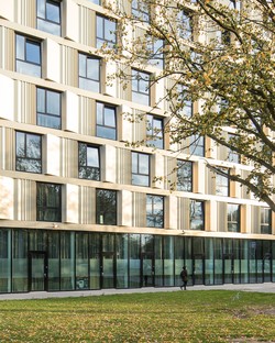 Mecanoo hat das neue Studentenwohnheim der Erasmus Universität Rotterdam geschaffen.

