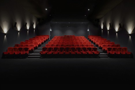 TRACKS: Cinema Arcadia in Riom, Frankreich
