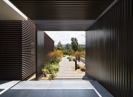 Tierwelthaus von Feldman Architecture: moderner Komfort im wilden Kalifornien
